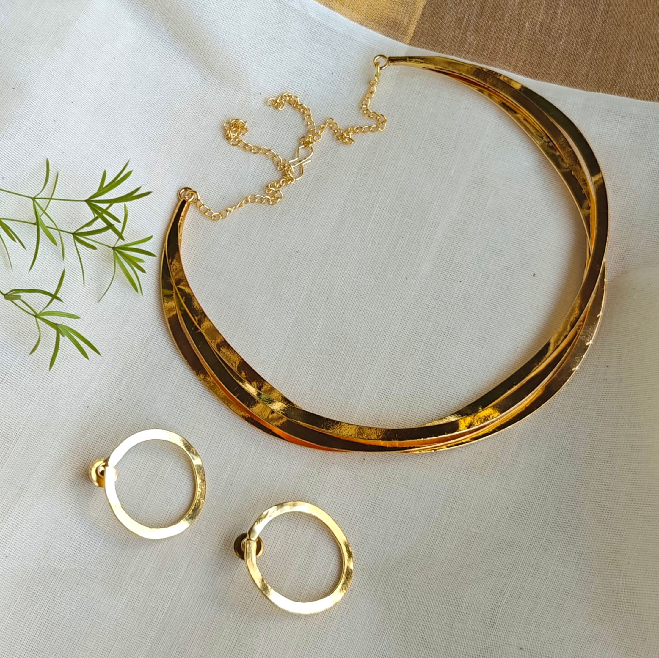 Luna Layered Collar Necklace set