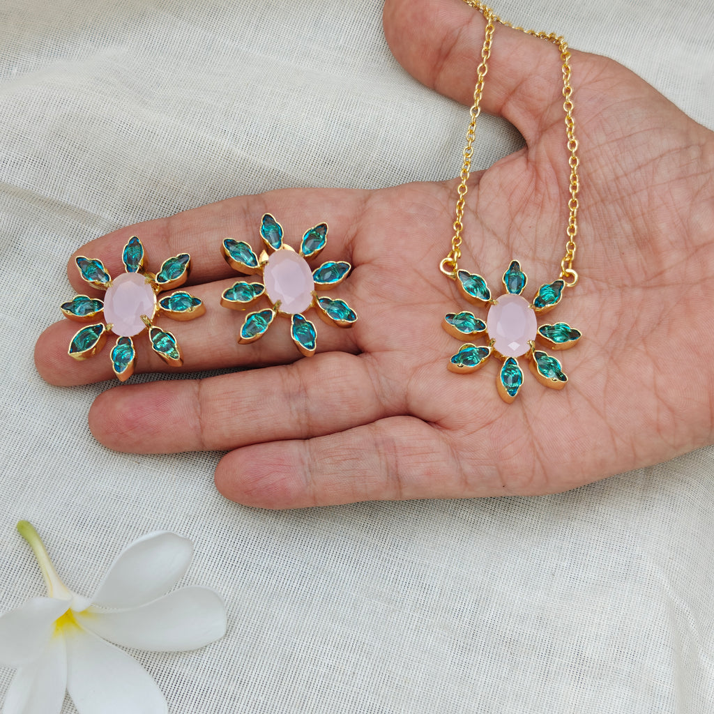 Floral Bloom Crystal Pendant set