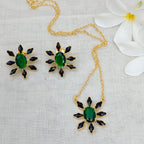 Floral Bloom Crystal Pendant set