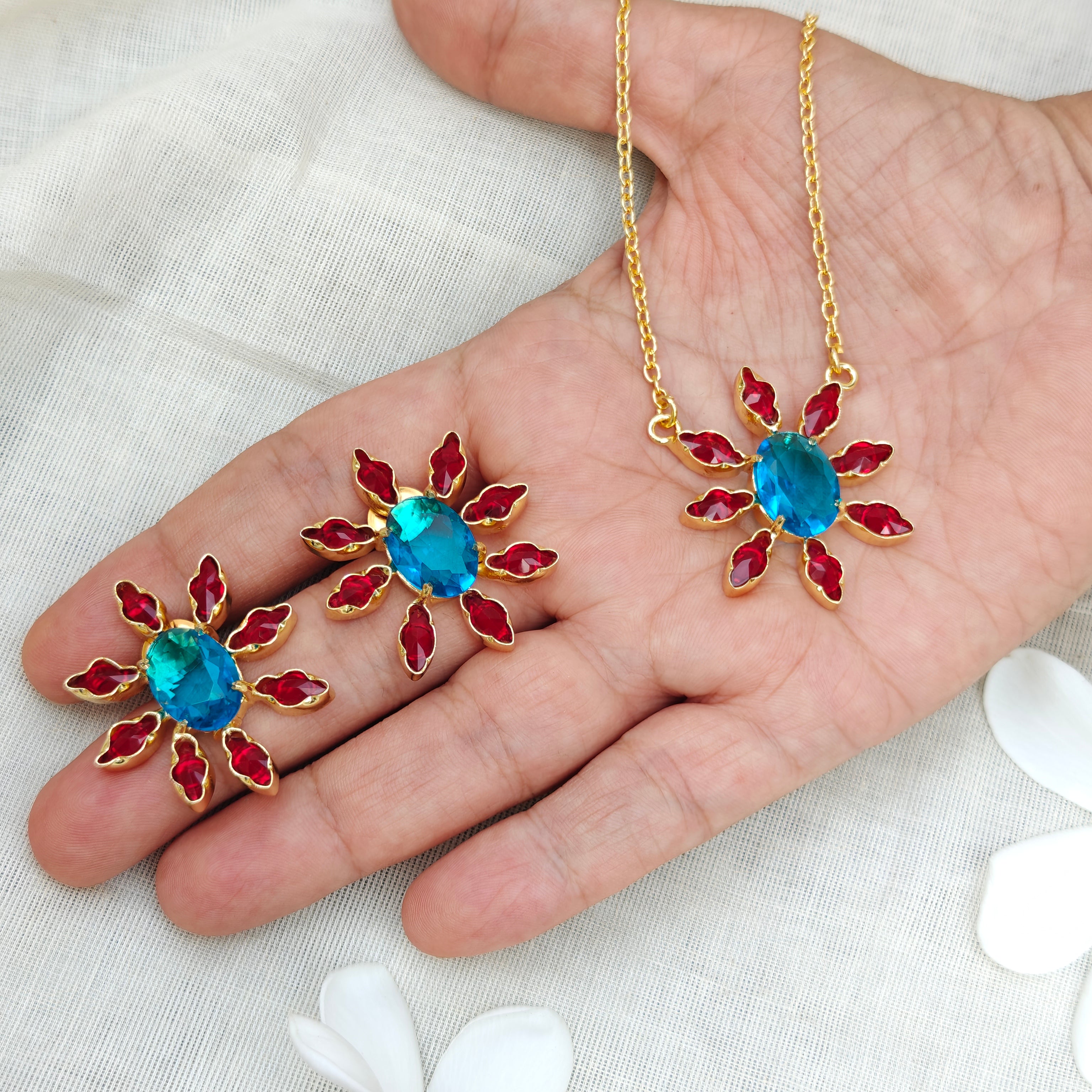 Floral Bloom Crystal Pendant set