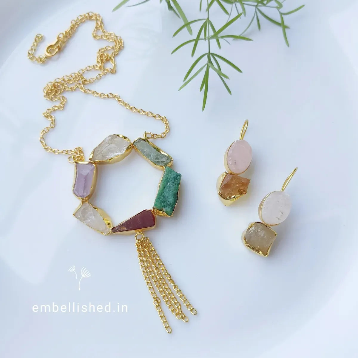Multi-colored raw stones ring pendant chain with hook earrings