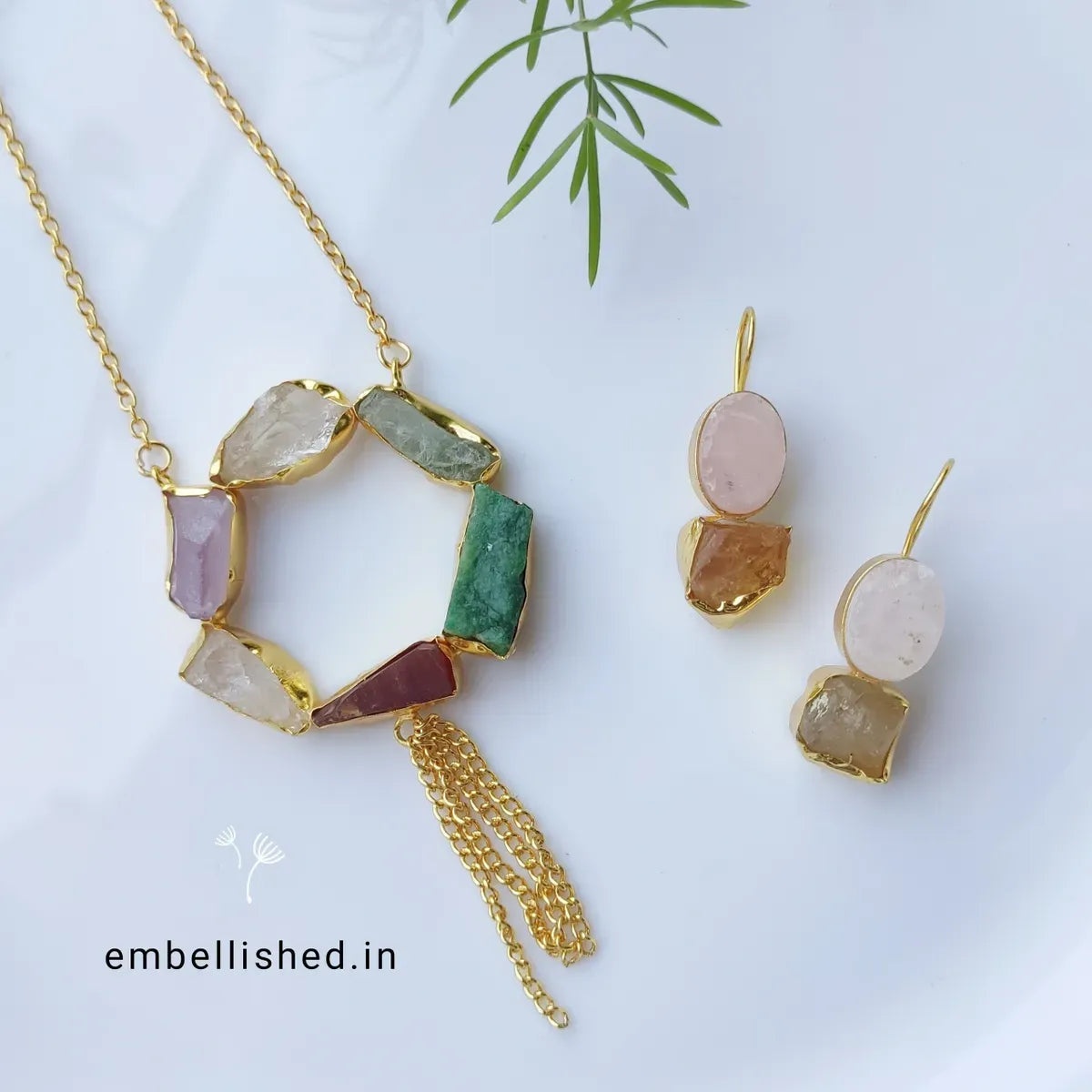 Multi-colored raw stones ring pendant chain with hook earrings