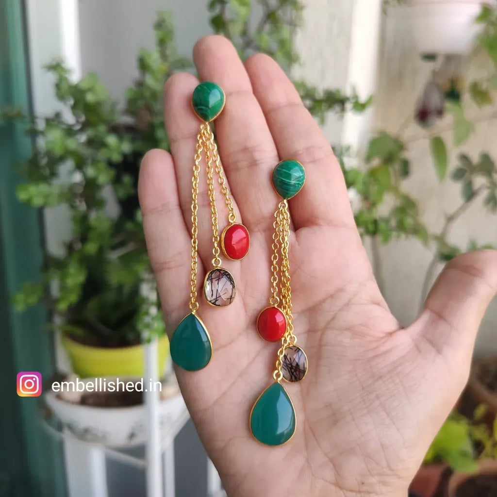 Dangling stones on chain earrings - malachite