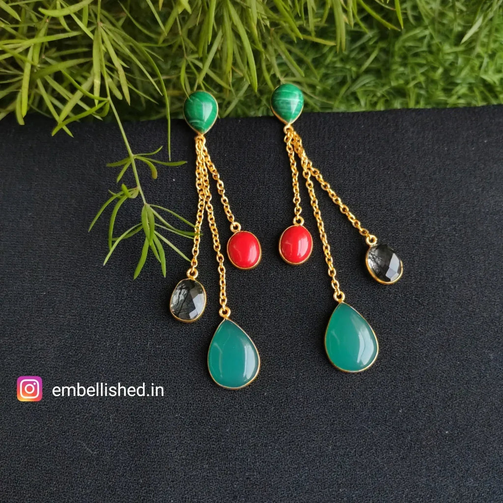 Dangling stones on chain earrings - malachite