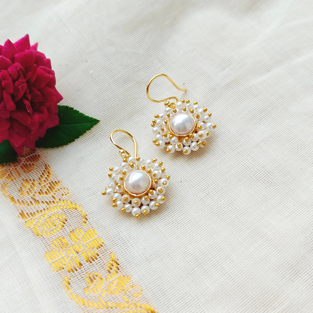 White freshwater pearl cluster small danglers