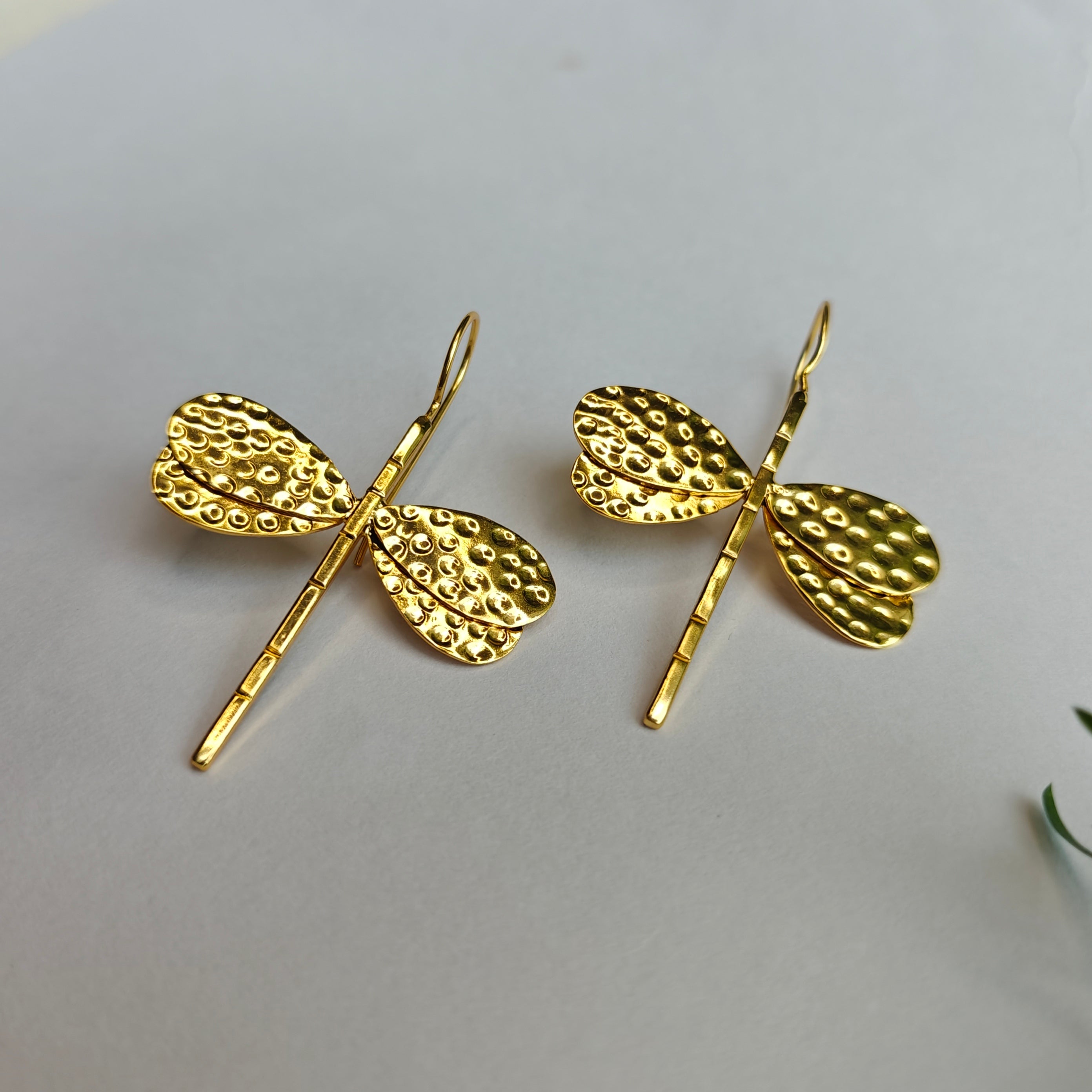 Hammered Dragonfly hooks