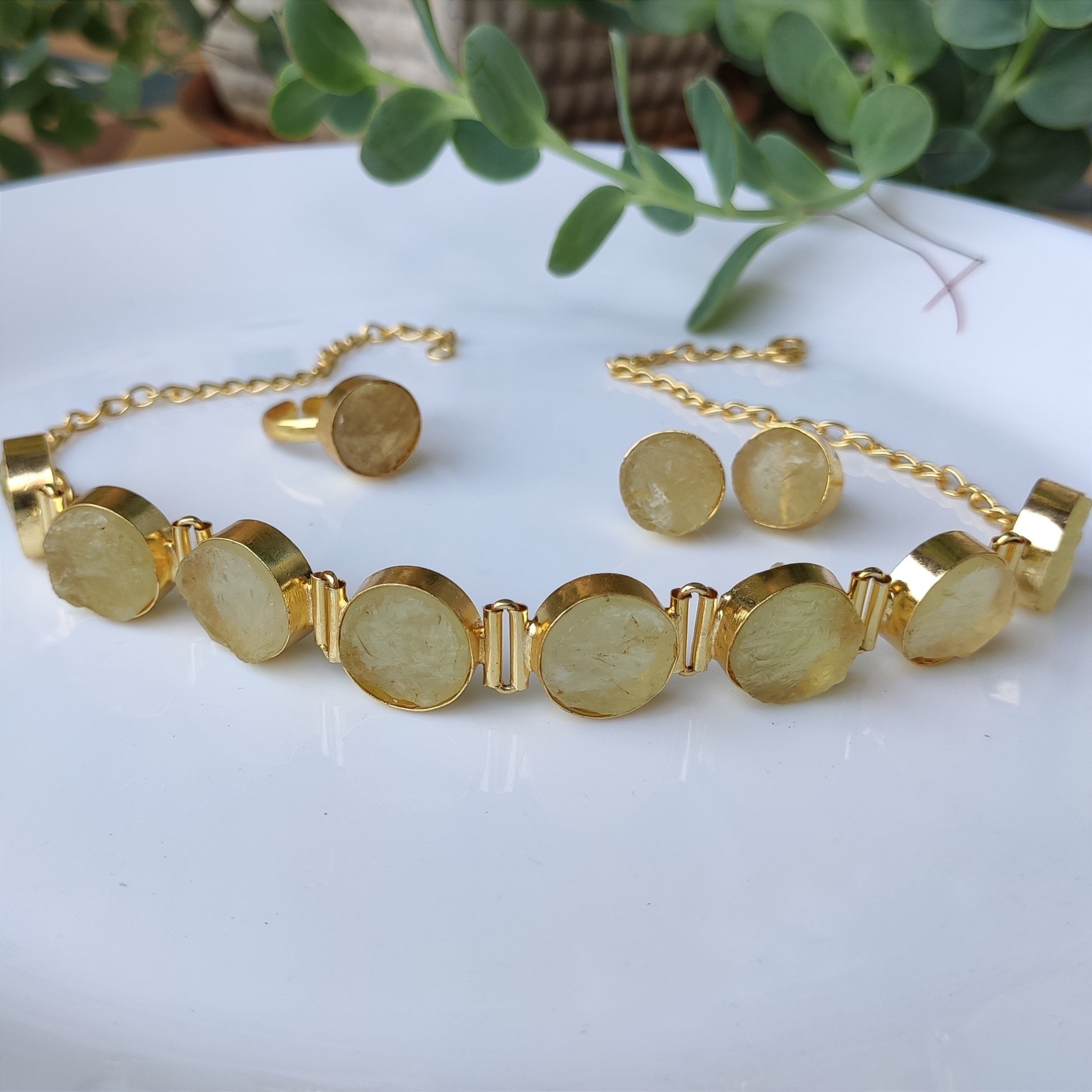 Raw Stone Buttons and Links choker set - Lemon Quartz