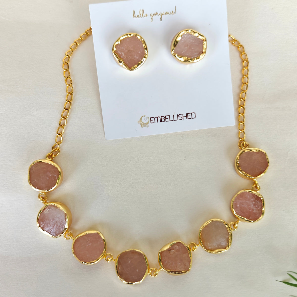 Rose Quartz buttons choker with studs
