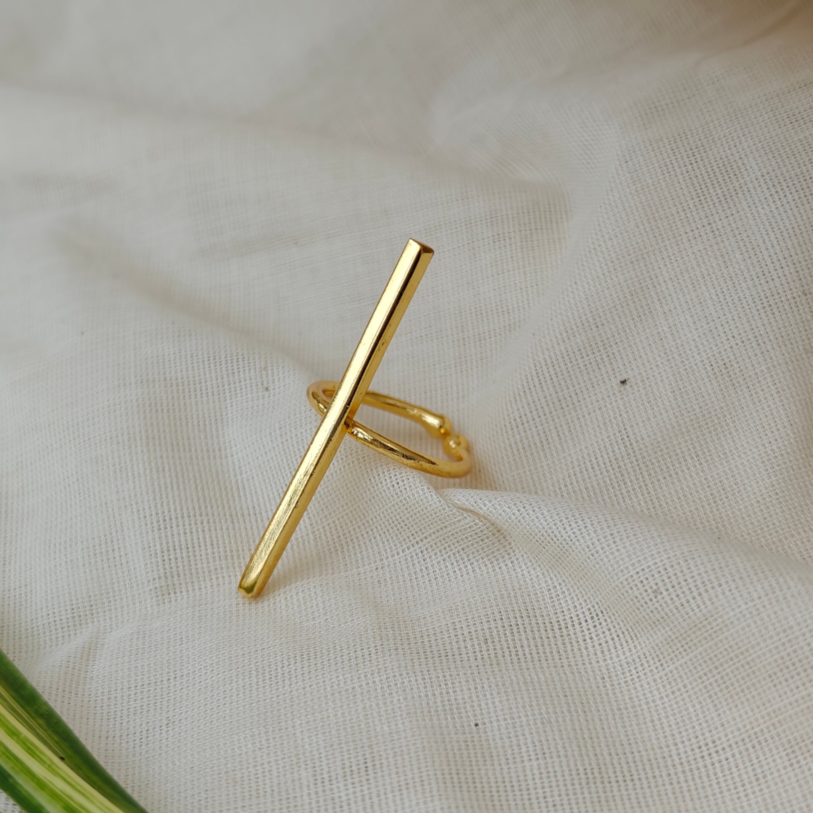 Golden Stick finger ring
