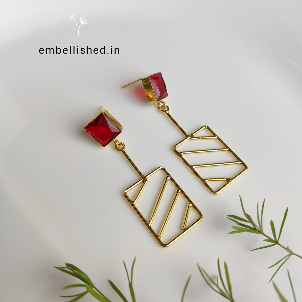 Geometric grid drop earrings - red
