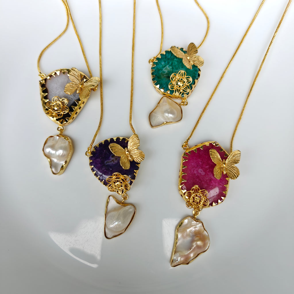 Garden Agate and Baroque Pearl pendant chain