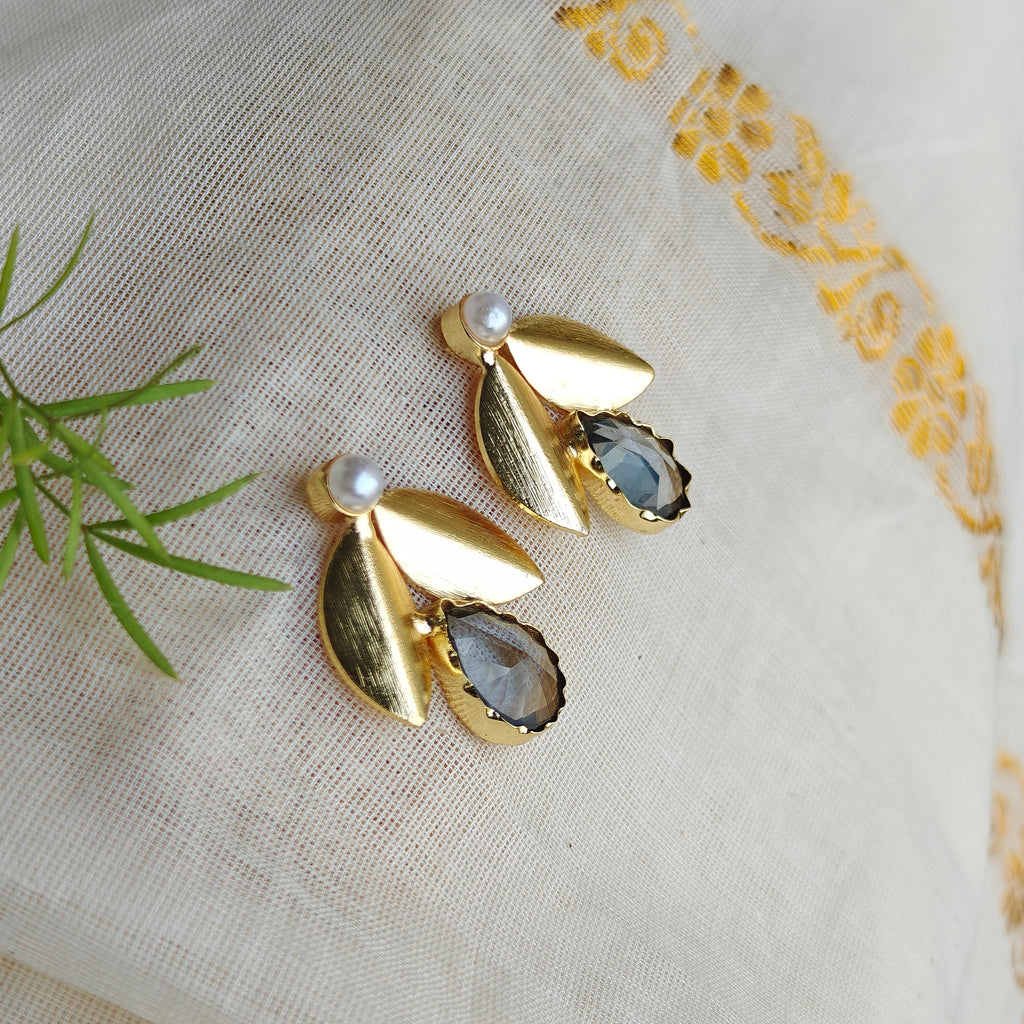 Smokey Blossom Pearl Studs