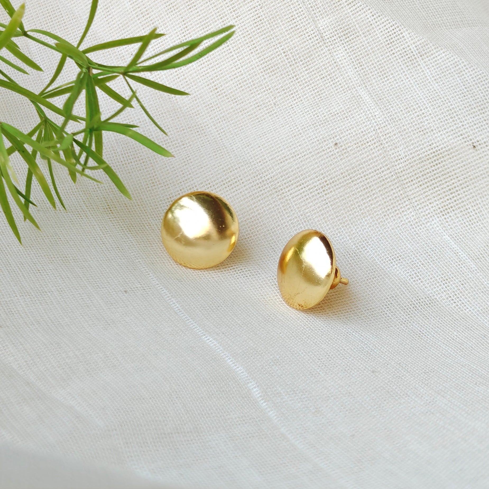 Gold button studs
