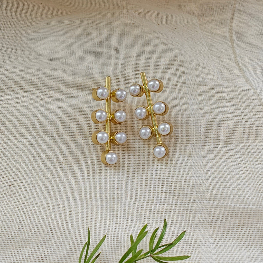 Mini Pearl Grapebunch earrings