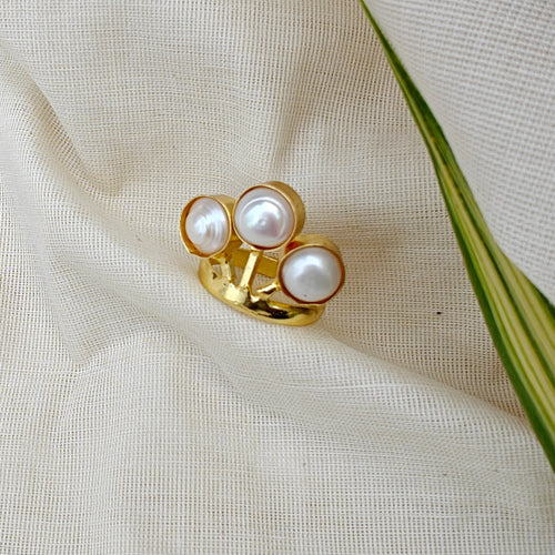 Freshwater Pearls Crown finger ring