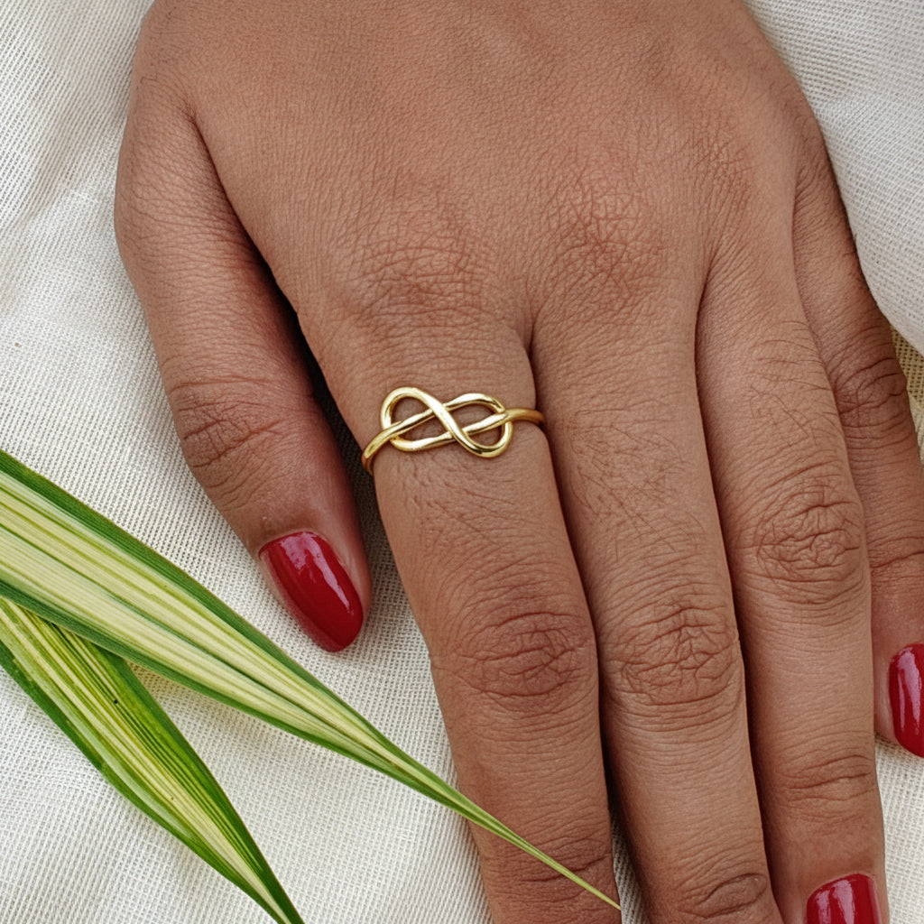 Golden Infinity finger ring