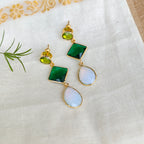 Three stone drop earrings - green