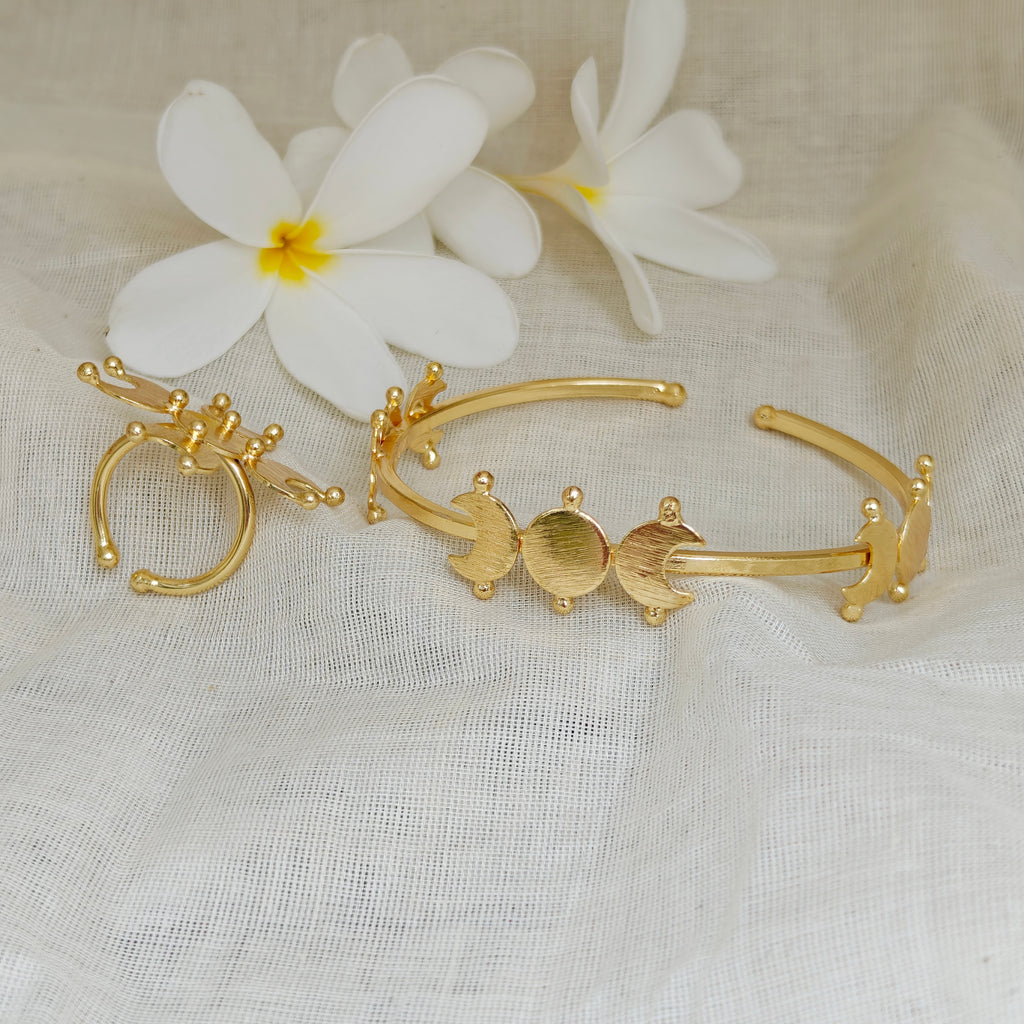 Celestial Textured Bangle and Statement Ring Set