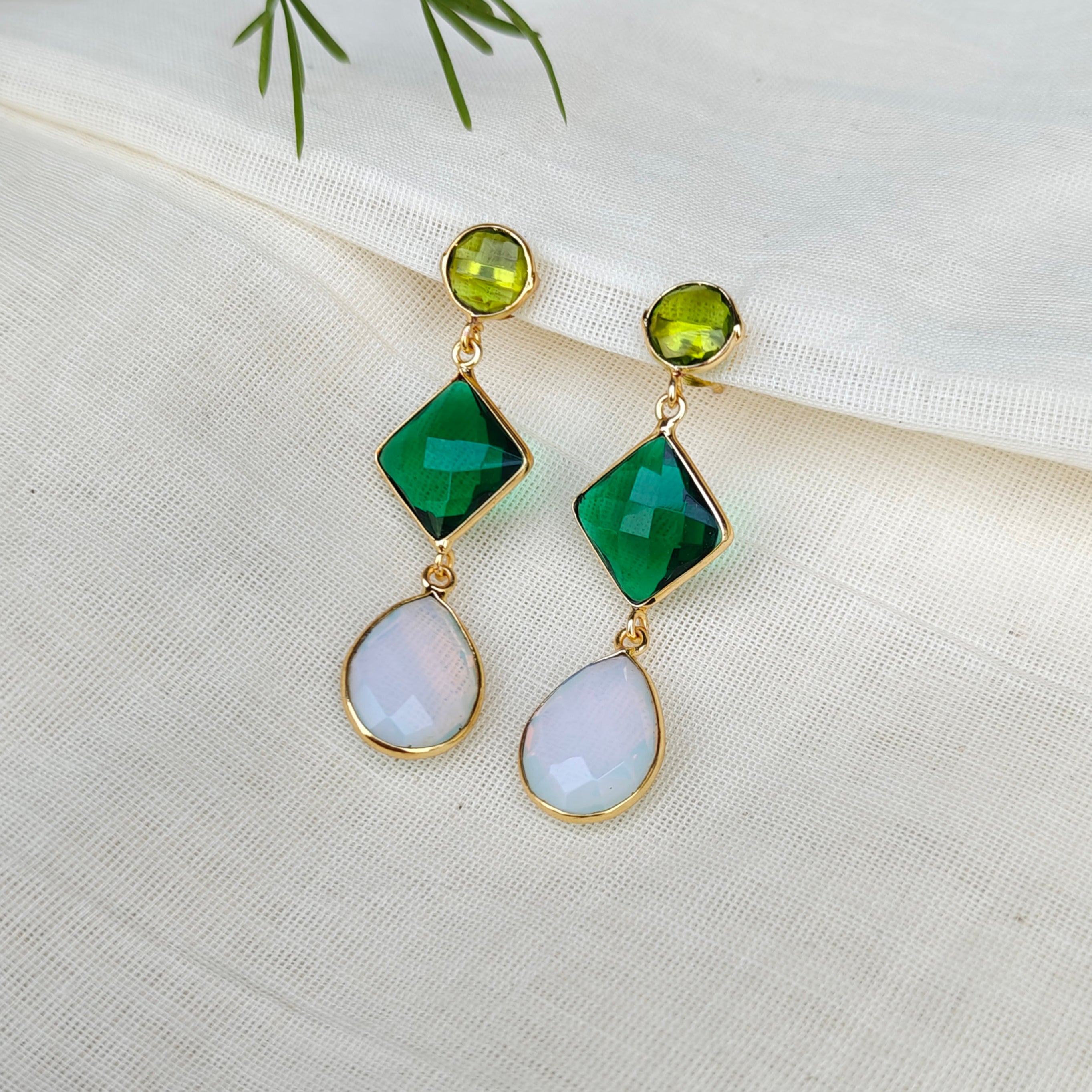 Three stone drop earrings - green