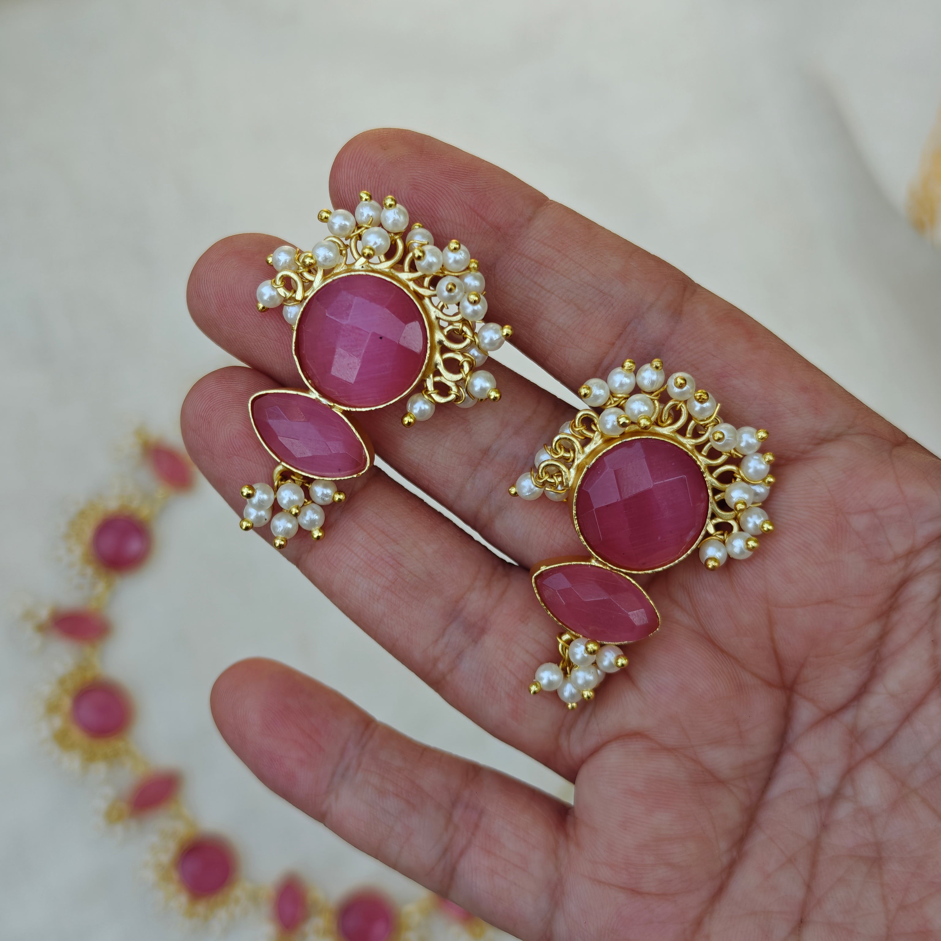 Pink Blushing Petals Pearl Necklace set