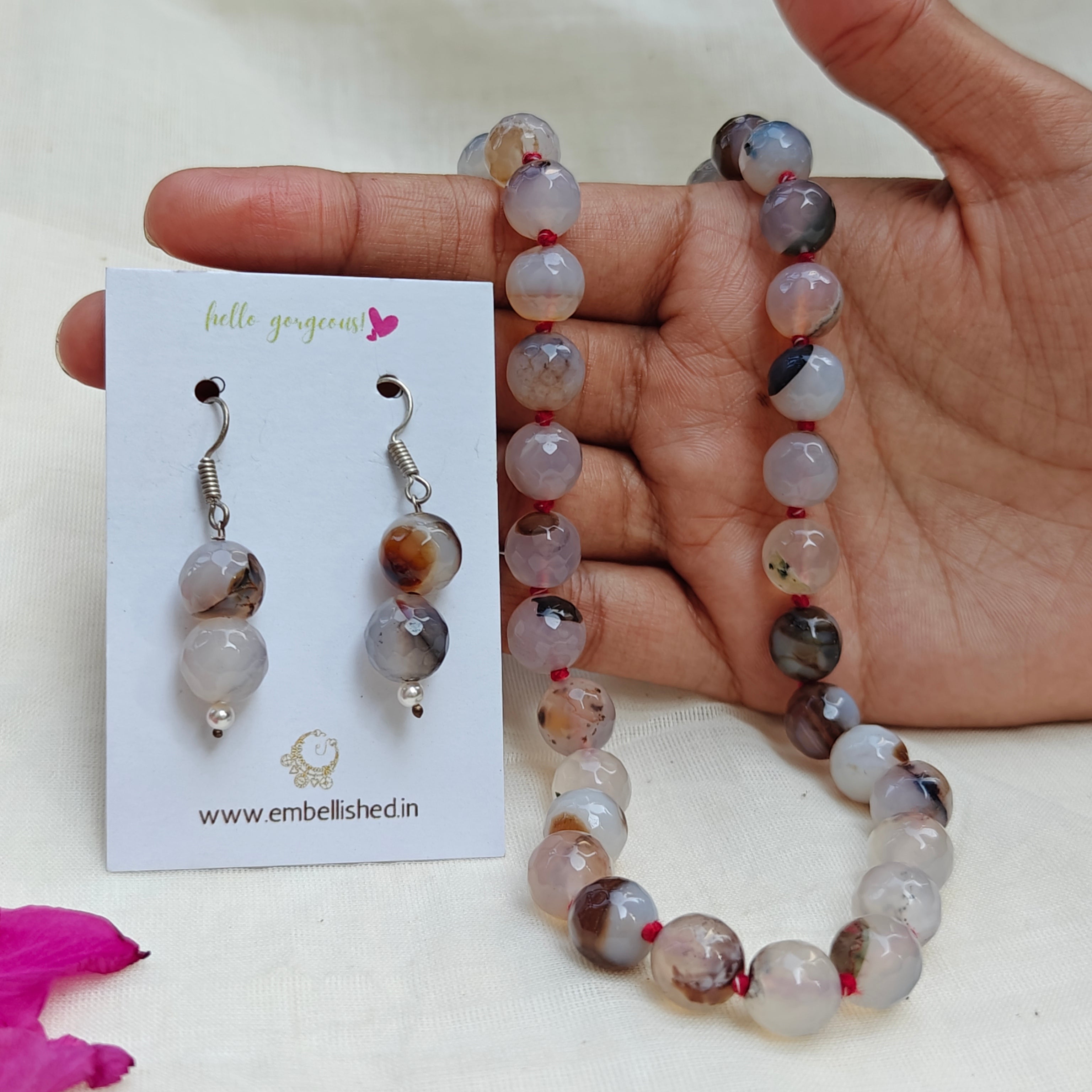 Onyx beads necklace and danglers
