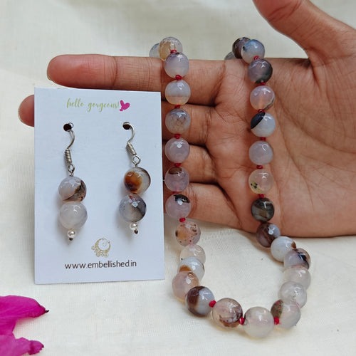 Onyx beads necklace and danglers