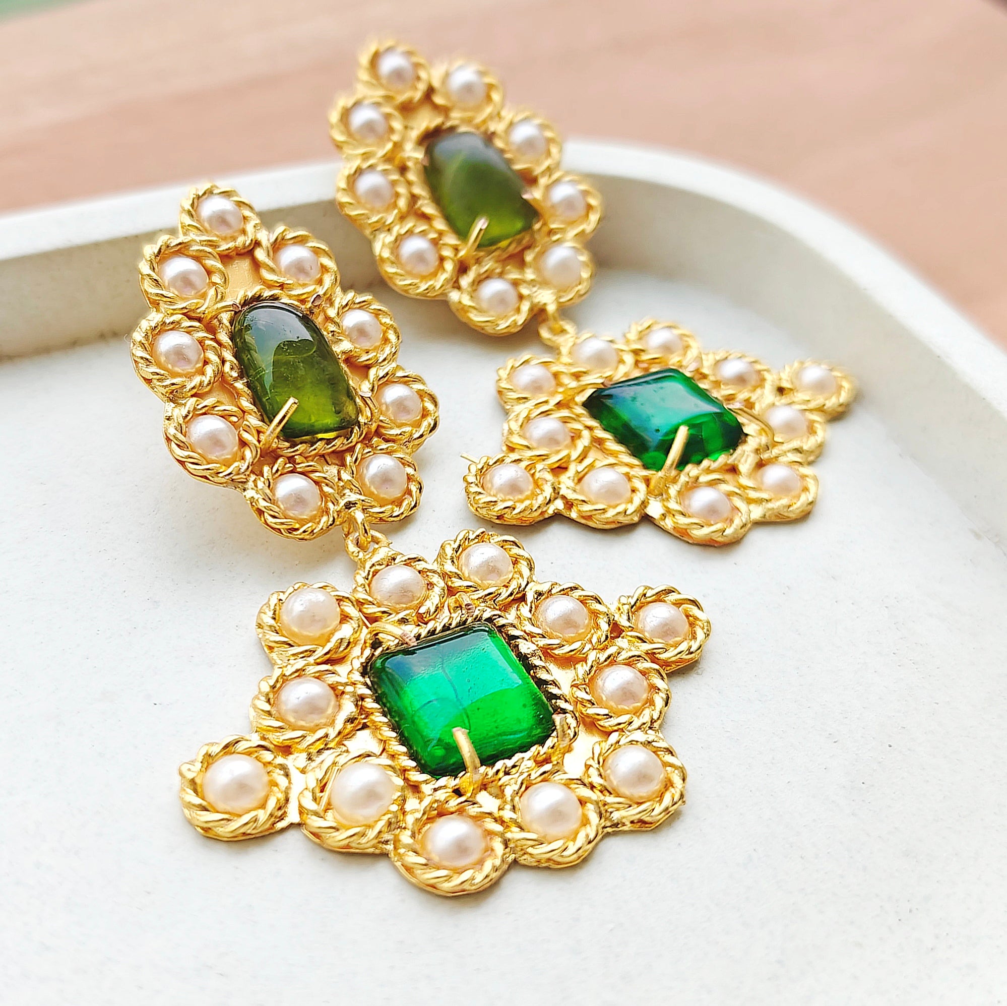 Large Bohemian studded earrings - green