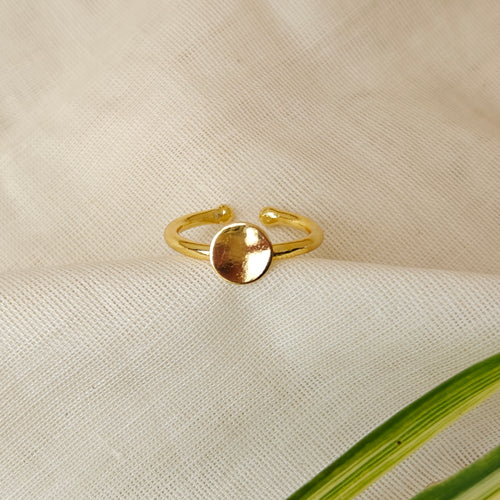 Golden Disc finger ring