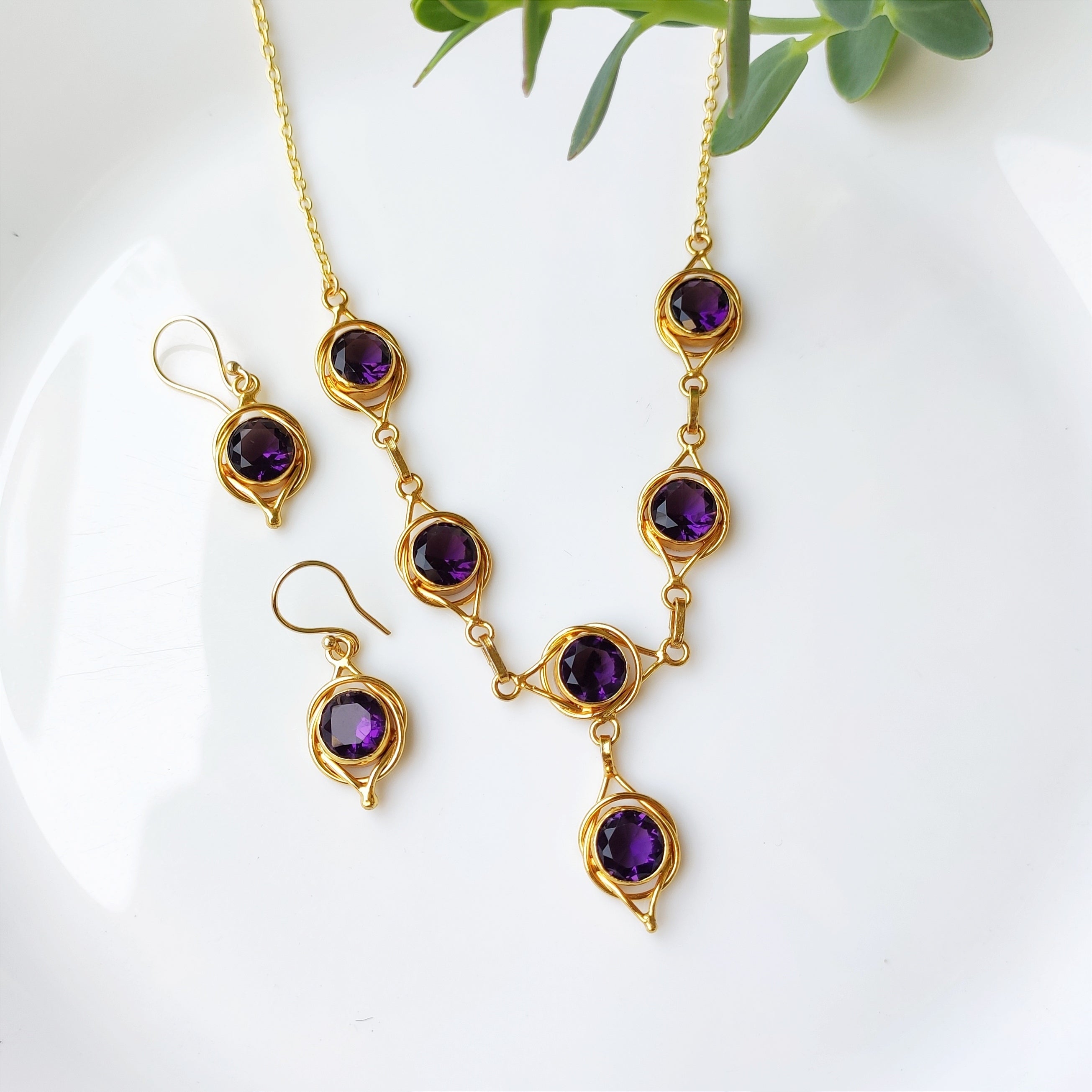 Purple sparkle princess necklace set