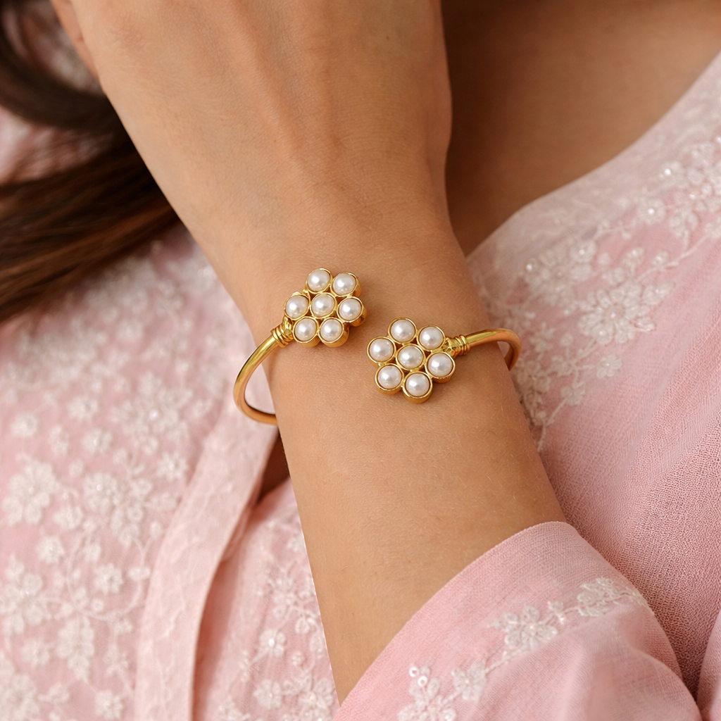 Petite Pearl Bouquet Open Bangle
