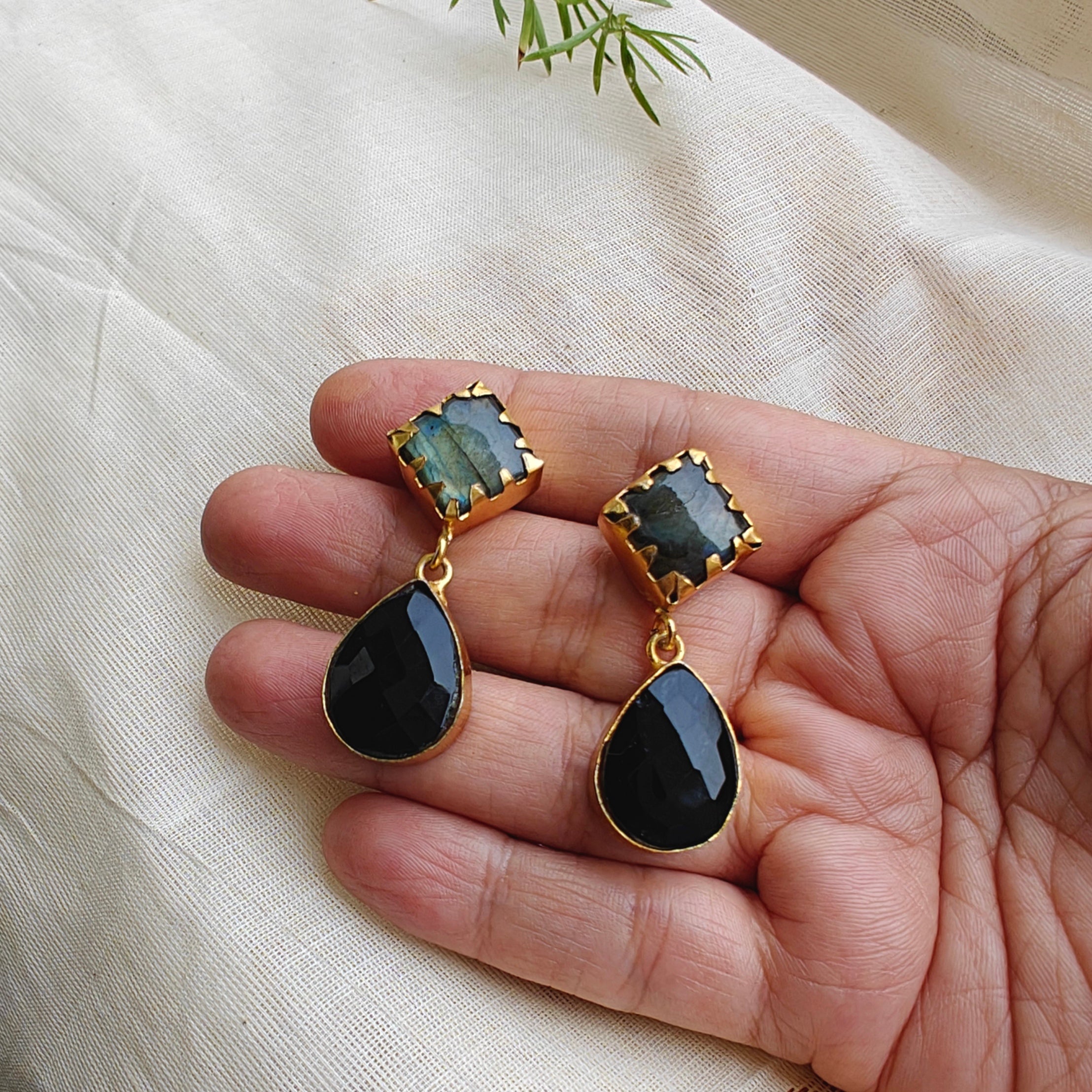 Midnight shades drop earrings