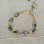 Natural stones slim bracelet