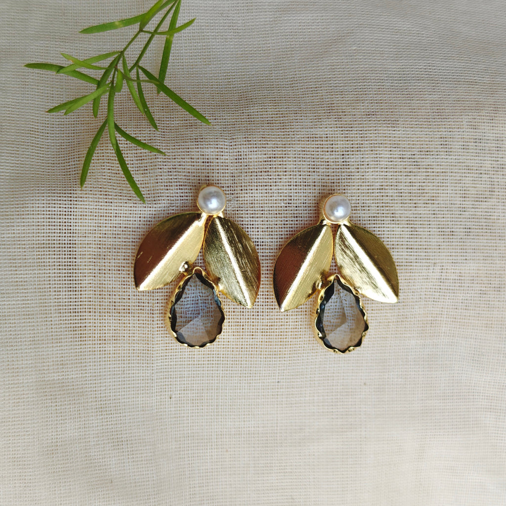 Smokey Blossom Pearl Studs