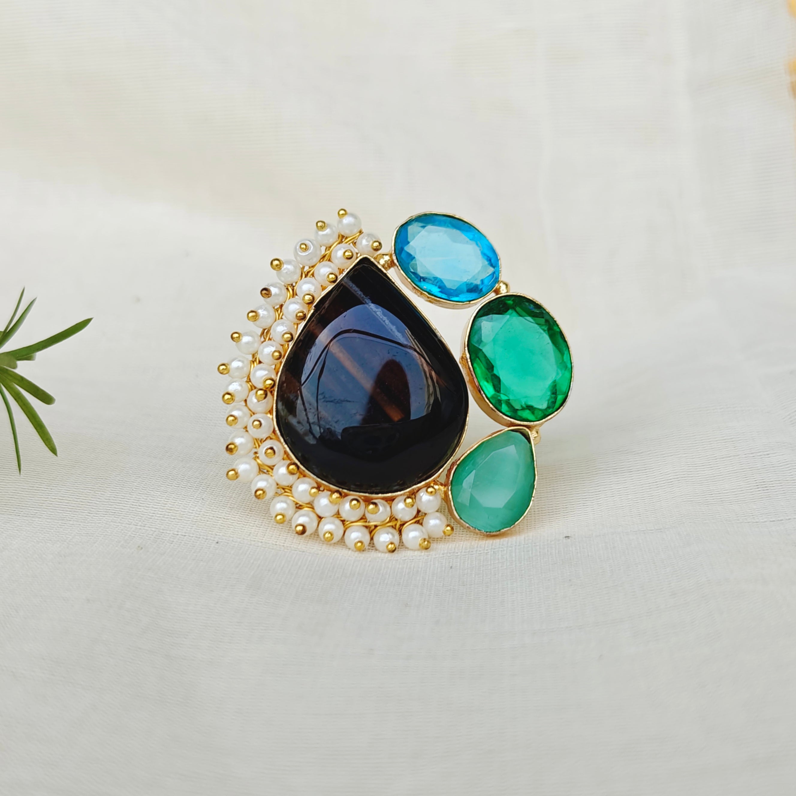Kaleido Luxe Multi-Stone Ring - black