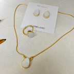 Luna Mother of Pearl Pendant Set