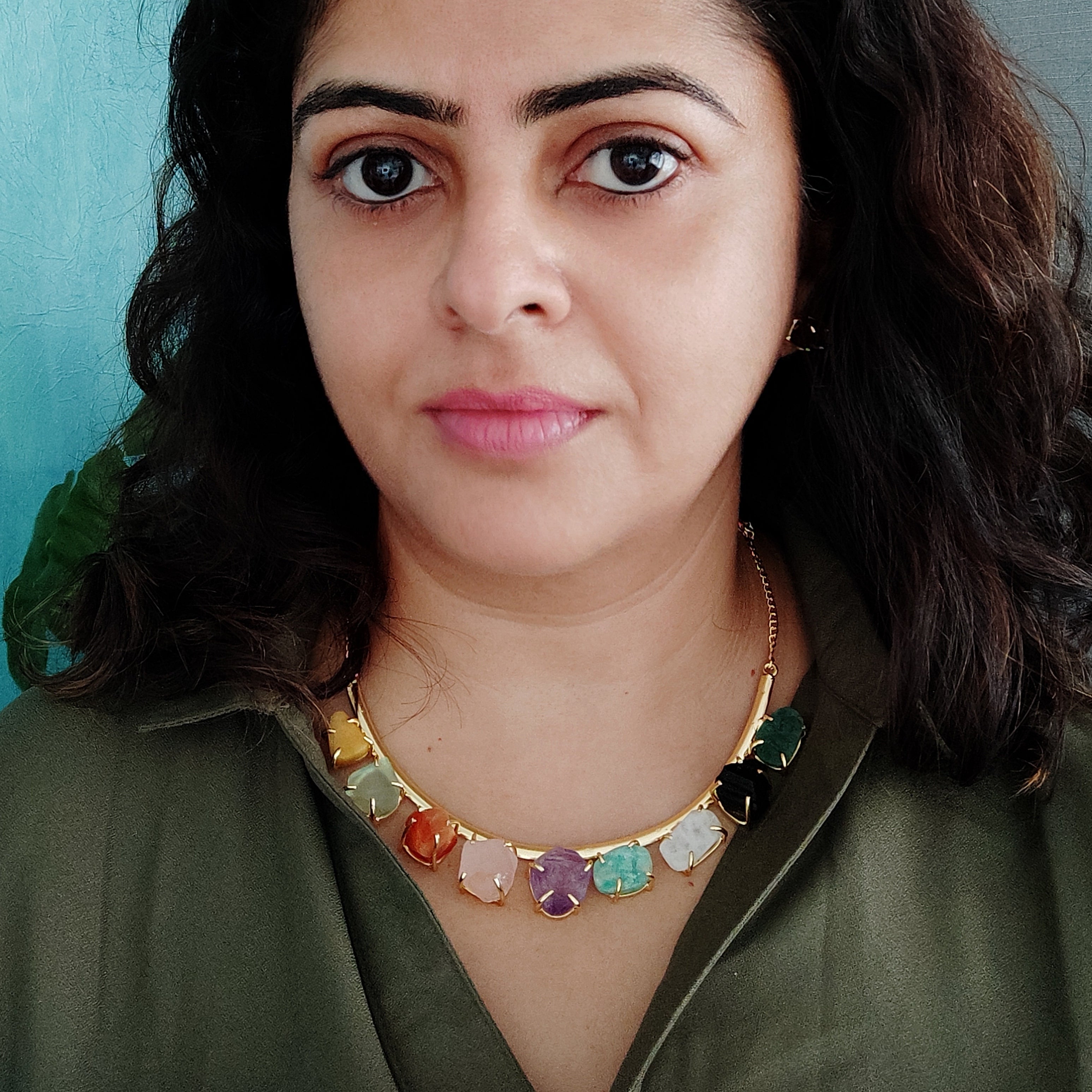 Raw stones rainbow choker set