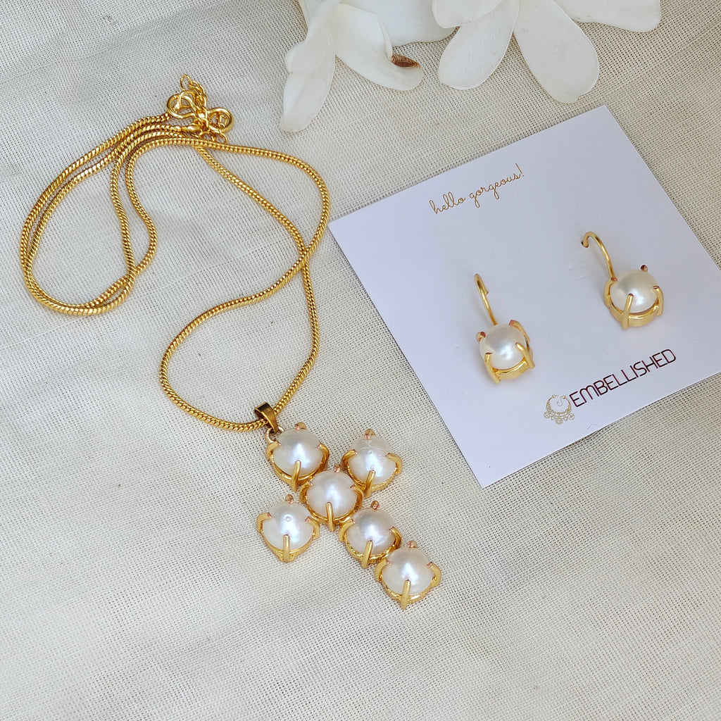 Cross Pearl Pendant Necklace Set