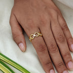 Golden Bubbles Band finger ring