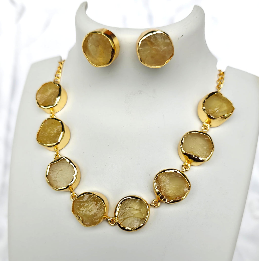 Lemon Quartz buttons choker with studs
