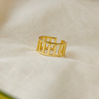 Golden Grid Band finger ring