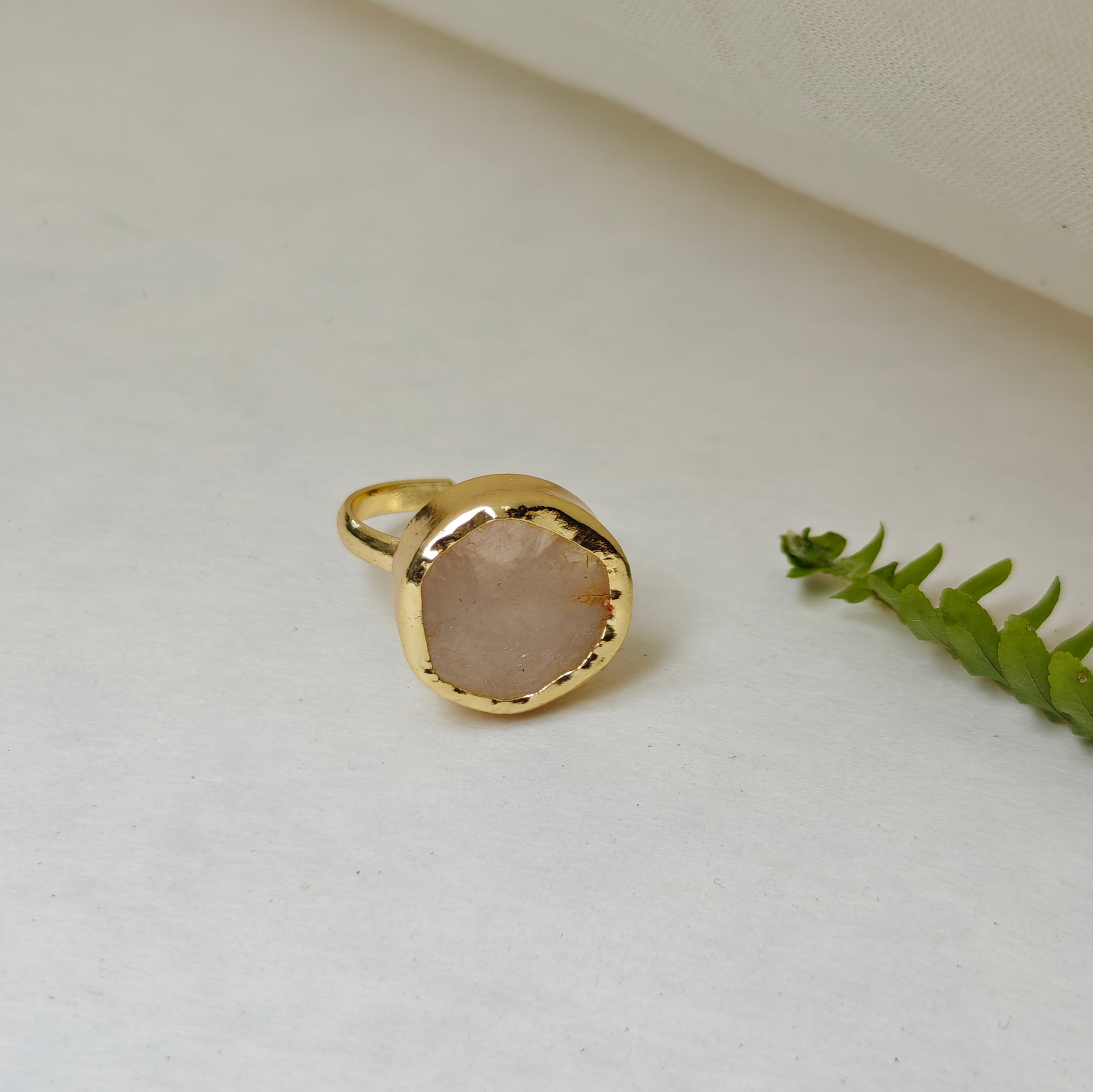Natural Stone Button finger ring