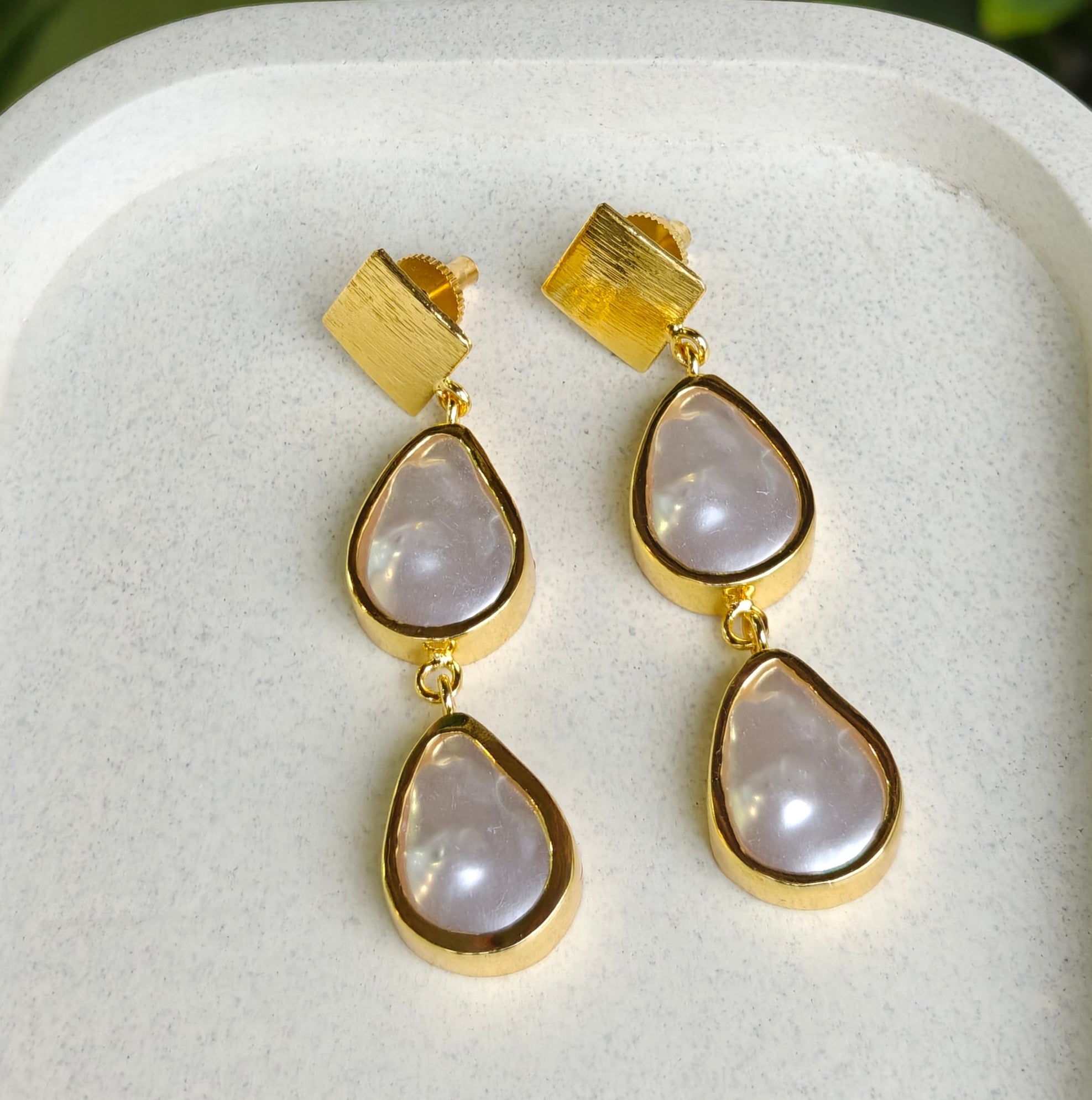 Pearl Raindrop Earrings