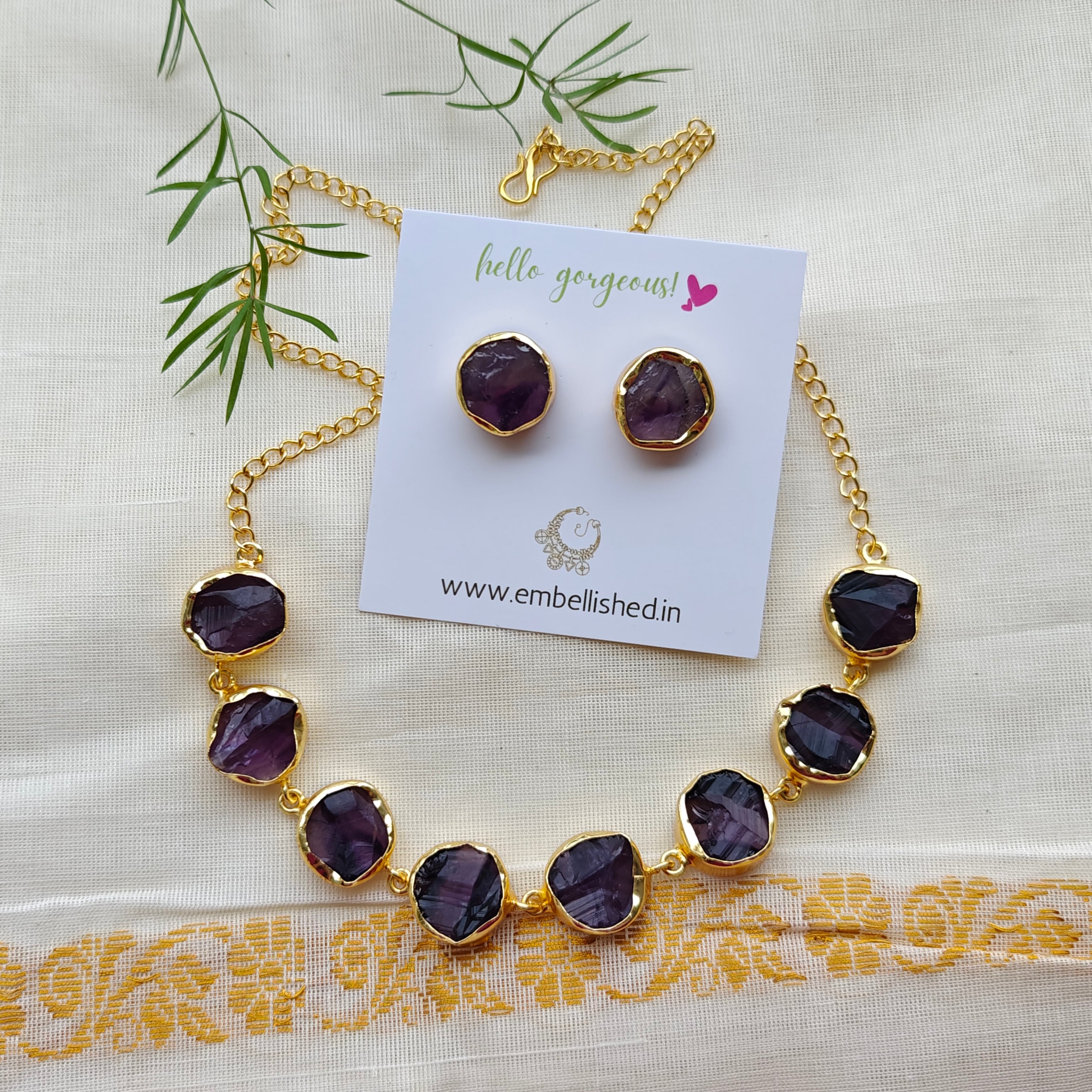 Amethyst buttons choker with studs