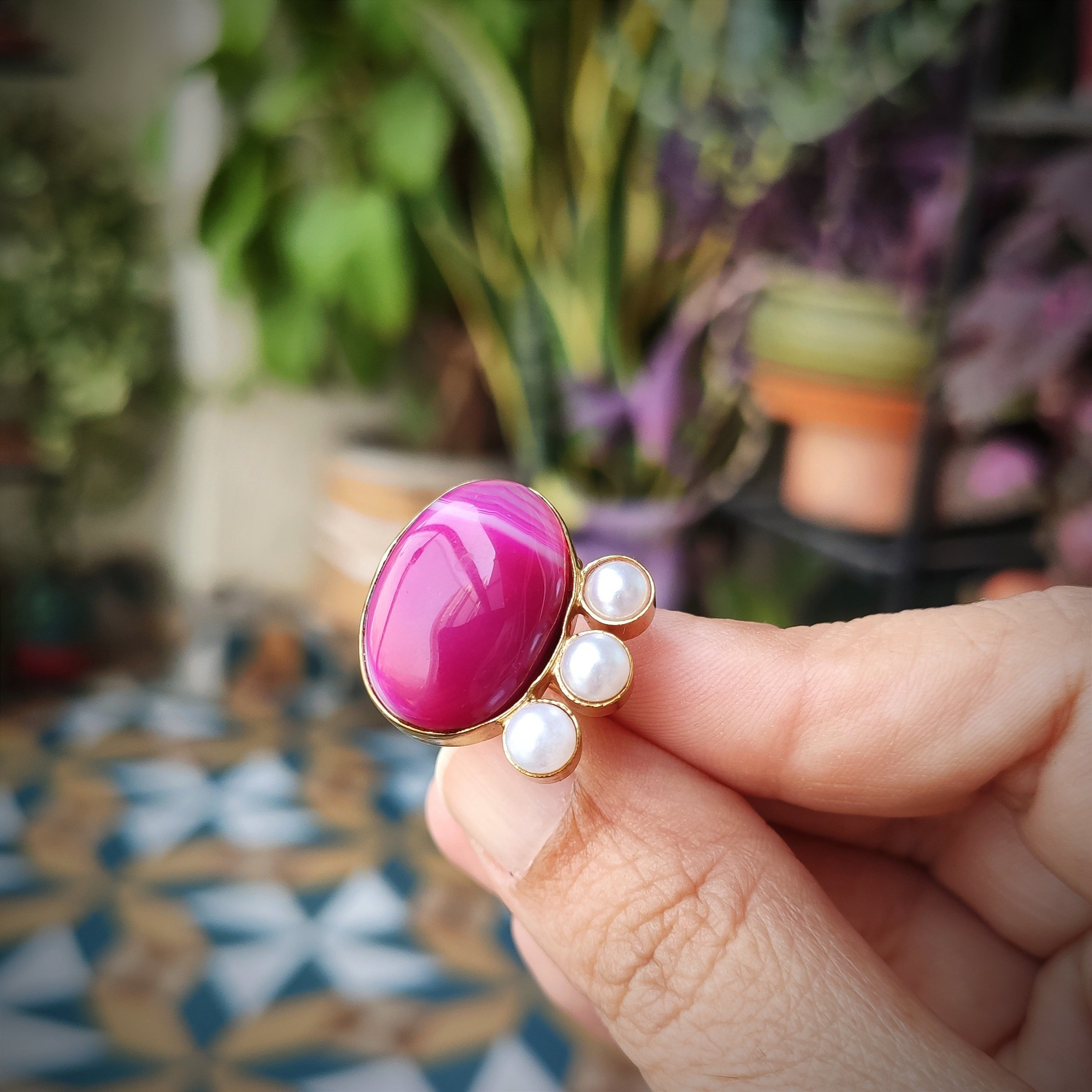 Bold Bloom Open finger ring - pink