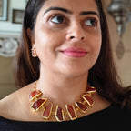 Crimson Queen Caroline Necklace Set