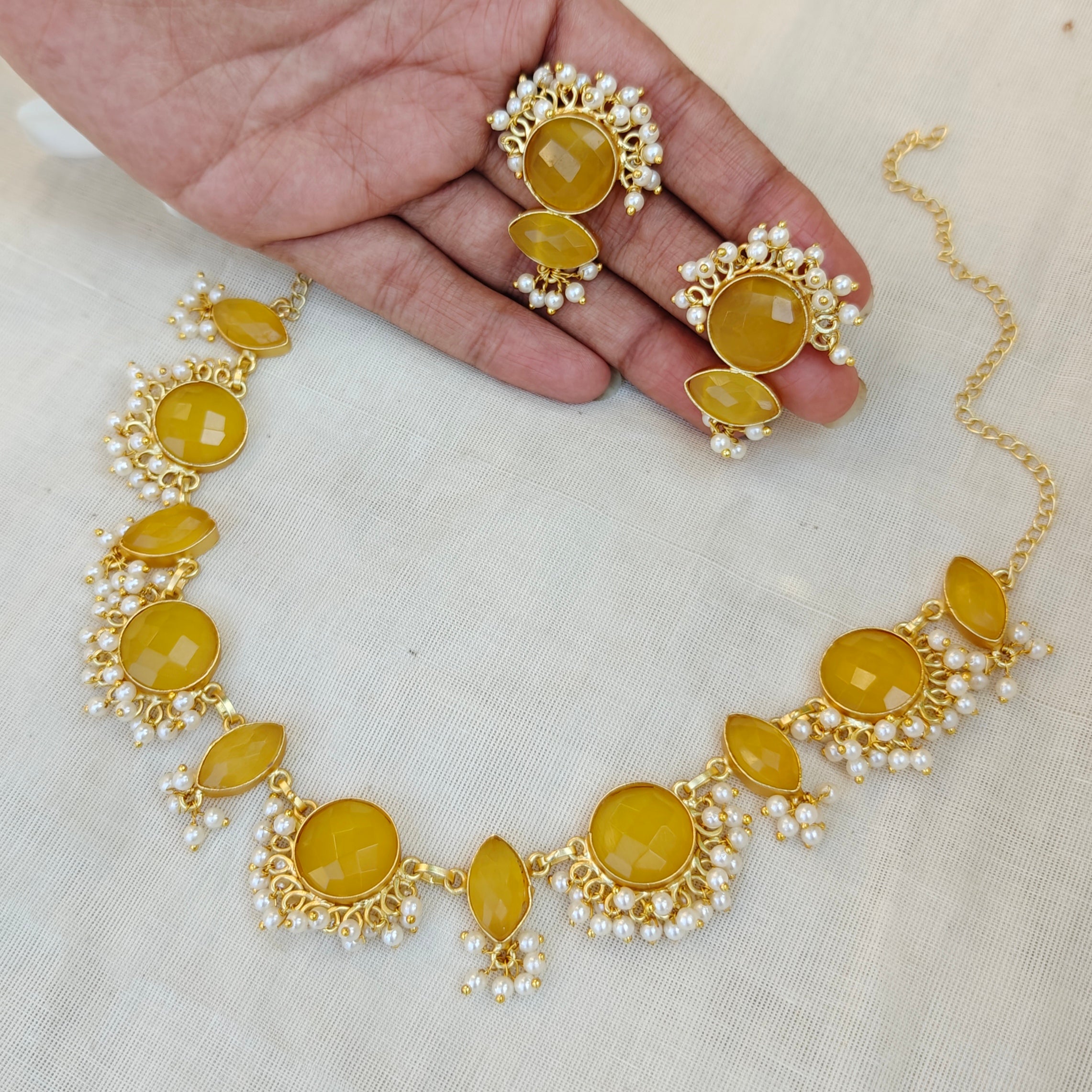 Yellow Blushing Petals Pearl Necklace set
