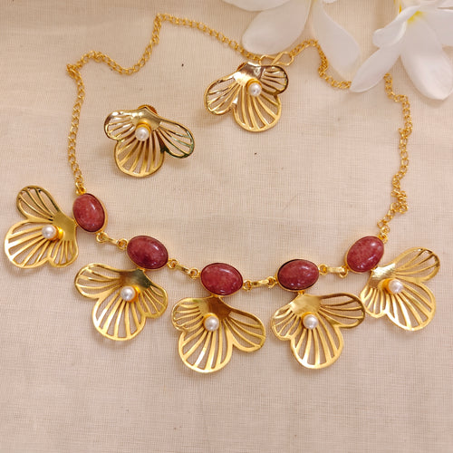 Vibrant Stones and Filigree Blooms necklace set