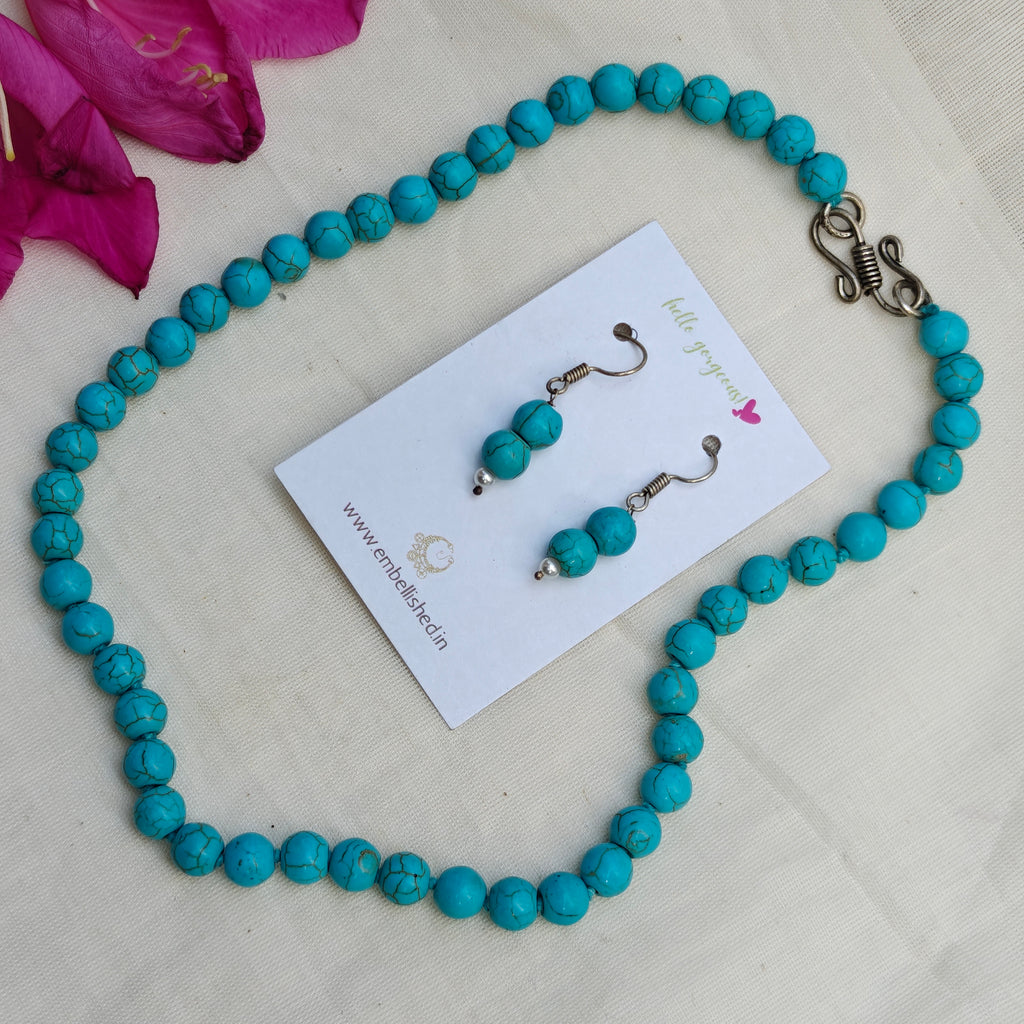 Natural stones beaded necklace and danglers