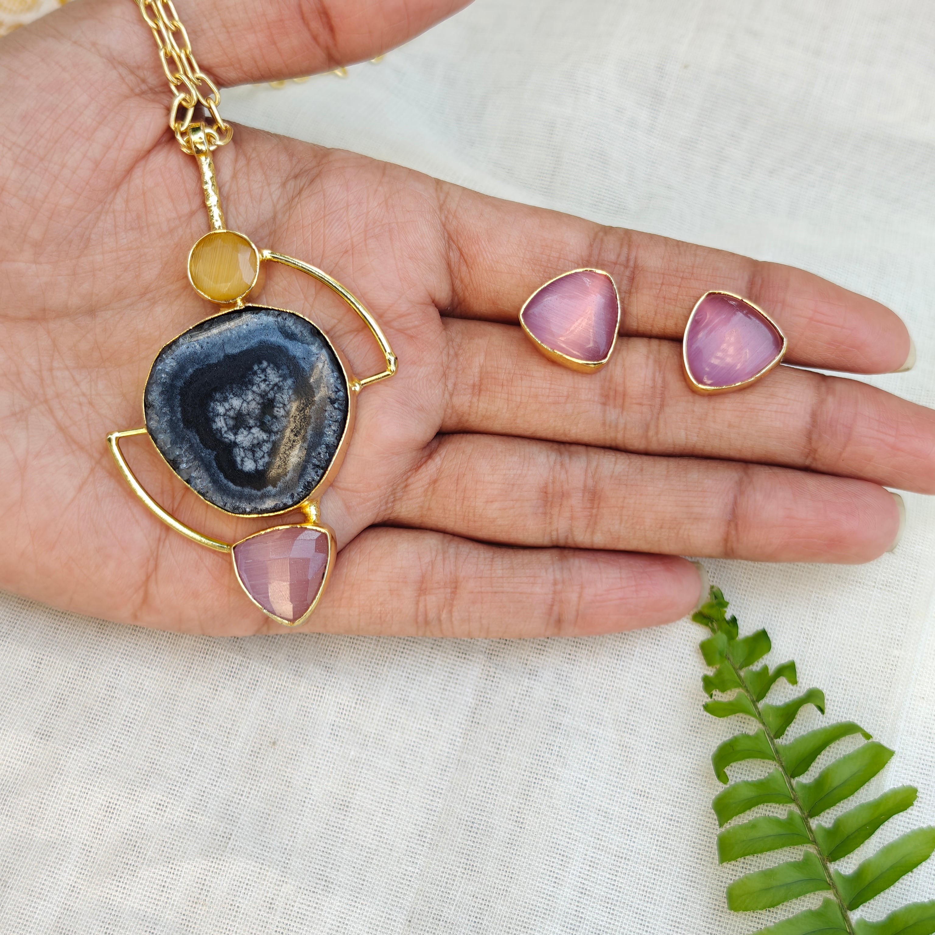 Black Geode Statement Pendant Necklace Set