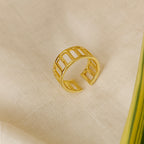 Golden Grid Band finger ring